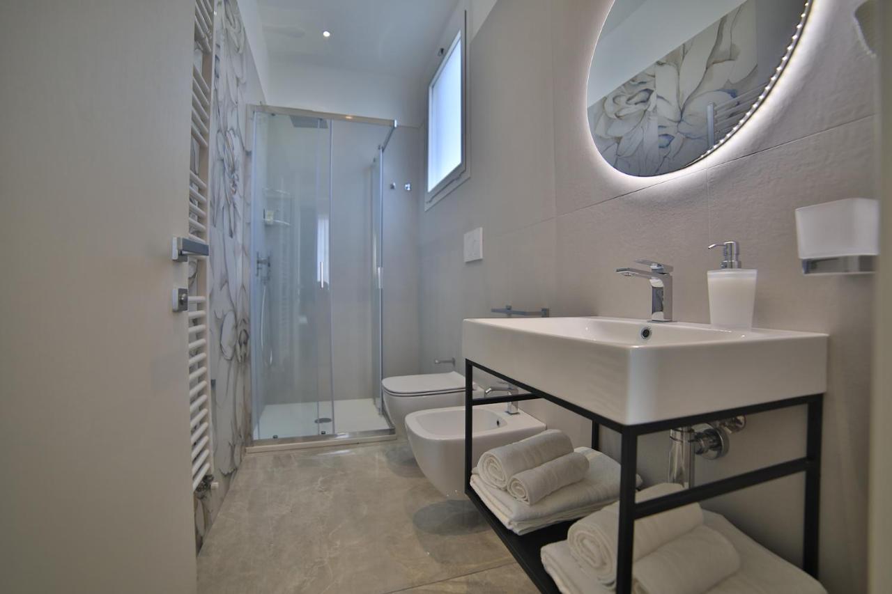 Calaluna Rooms Porto Cesareo Exteriör bild