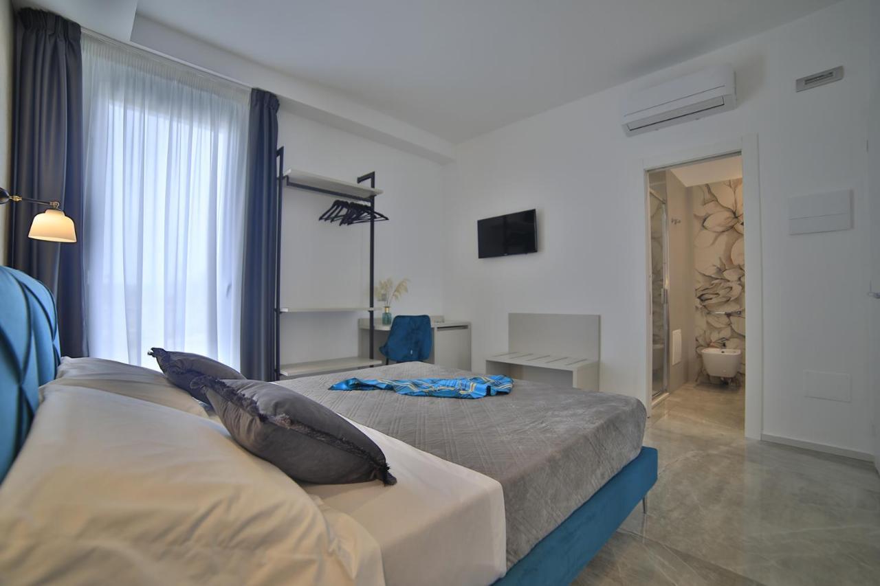 Calaluna Rooms Porto Cesareo Exteriör bild